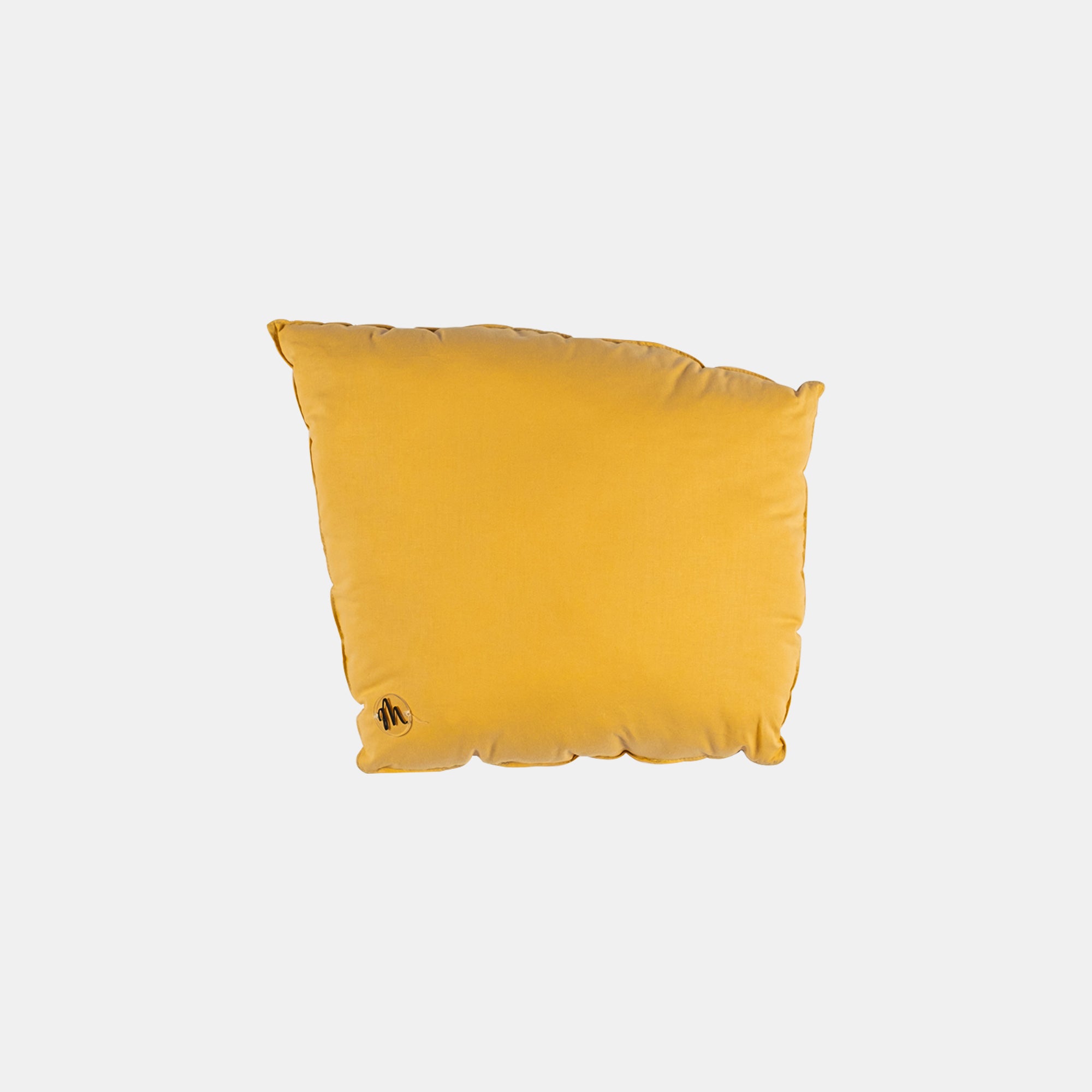 Cuscino a forma quadrata fatto a mano