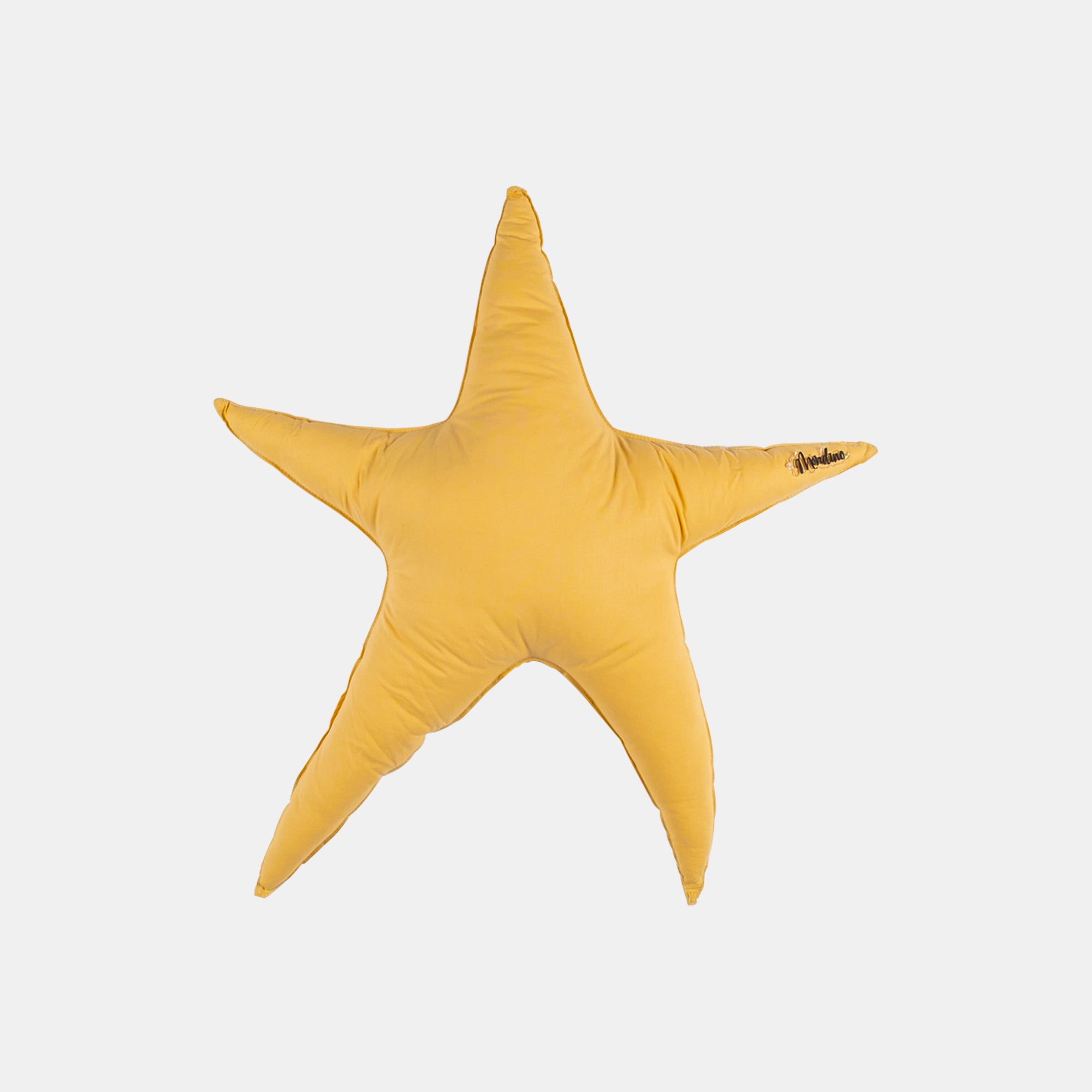 Cuscino a forma di stella fatto a mano