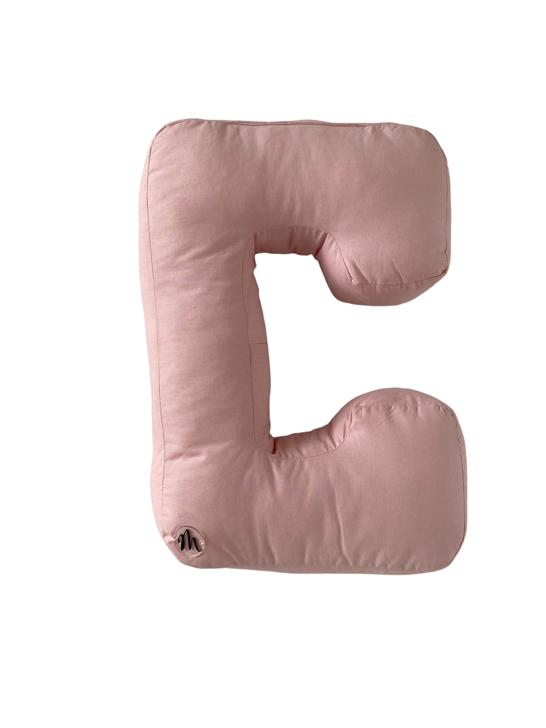 Cuscino a forma di lettere fatto a mano