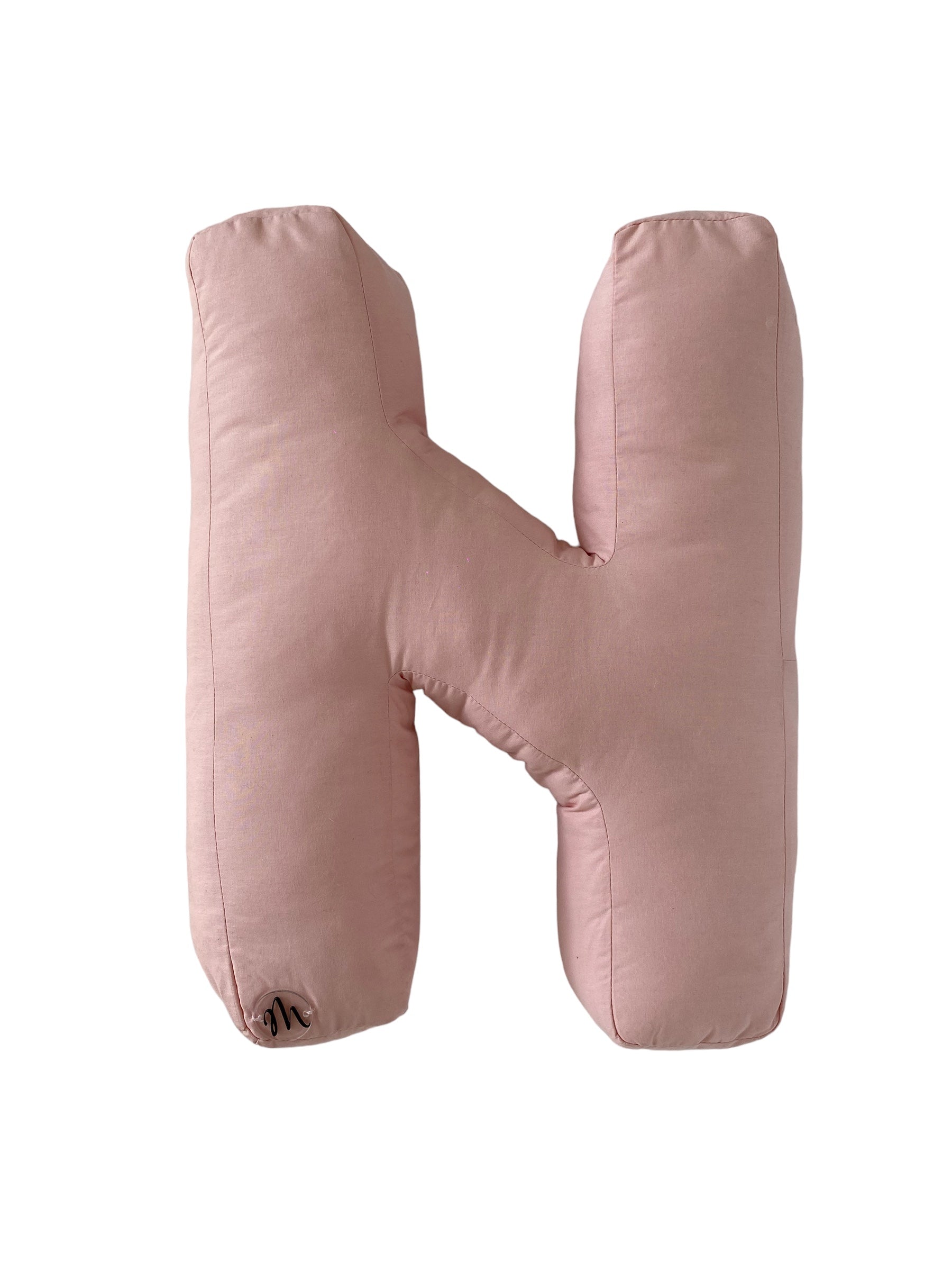 Cuscino a forma di lettere fatto a mano