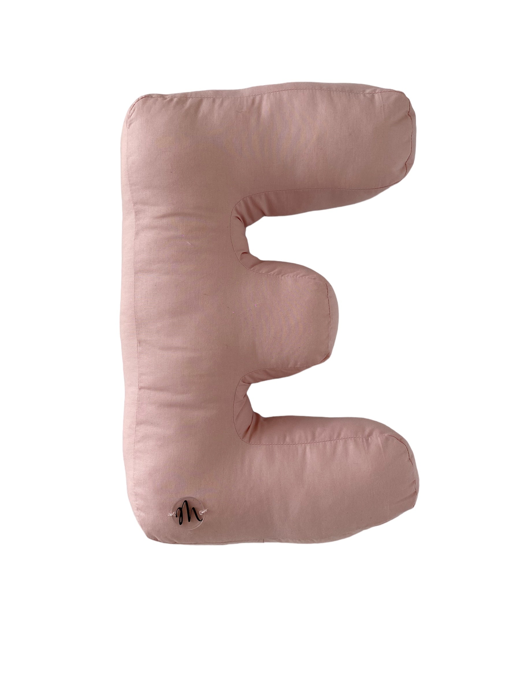 Cuscino a forma di lettere fatto a mano