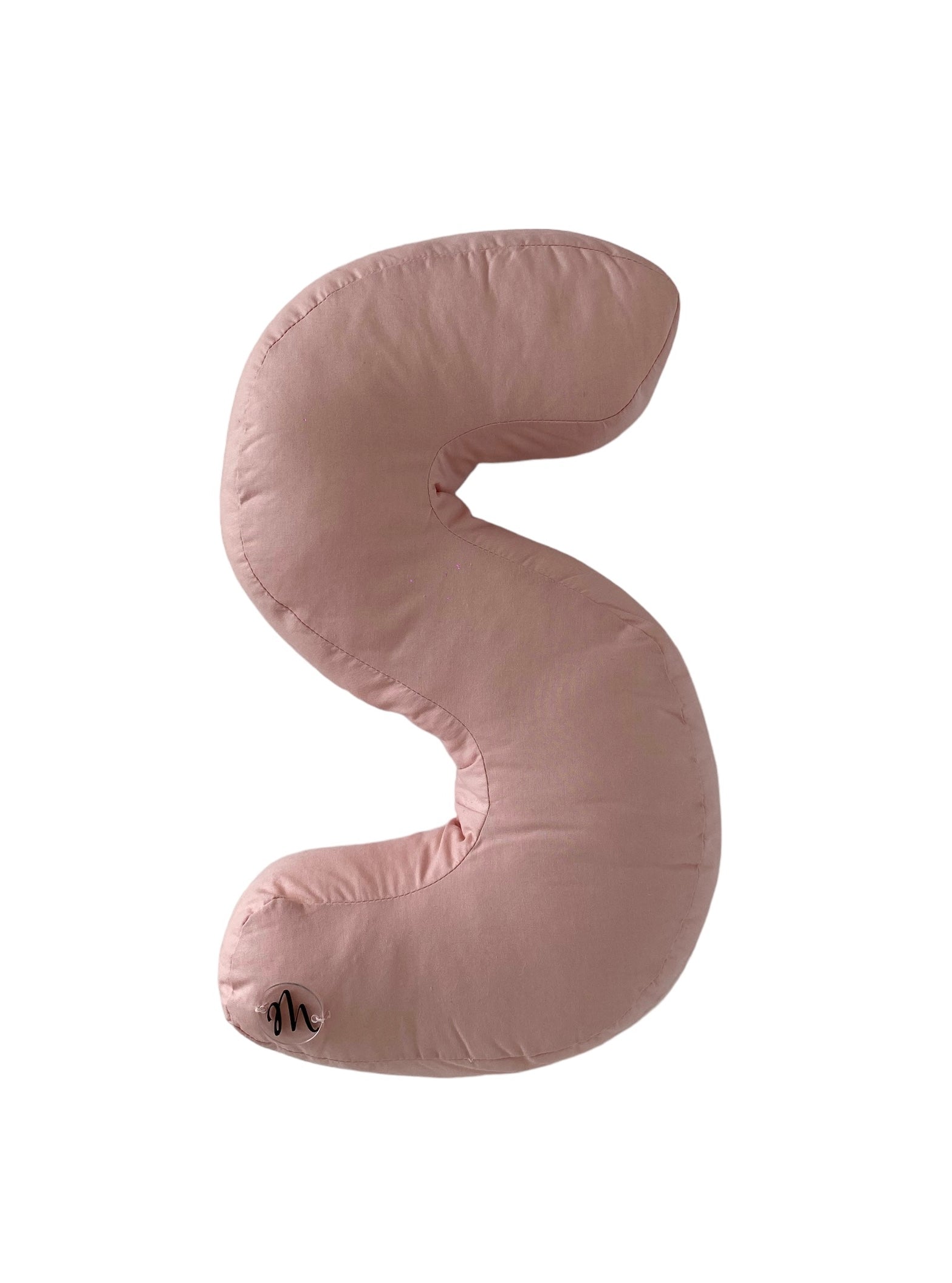 Cuscino a forma di lettere fatto a mano