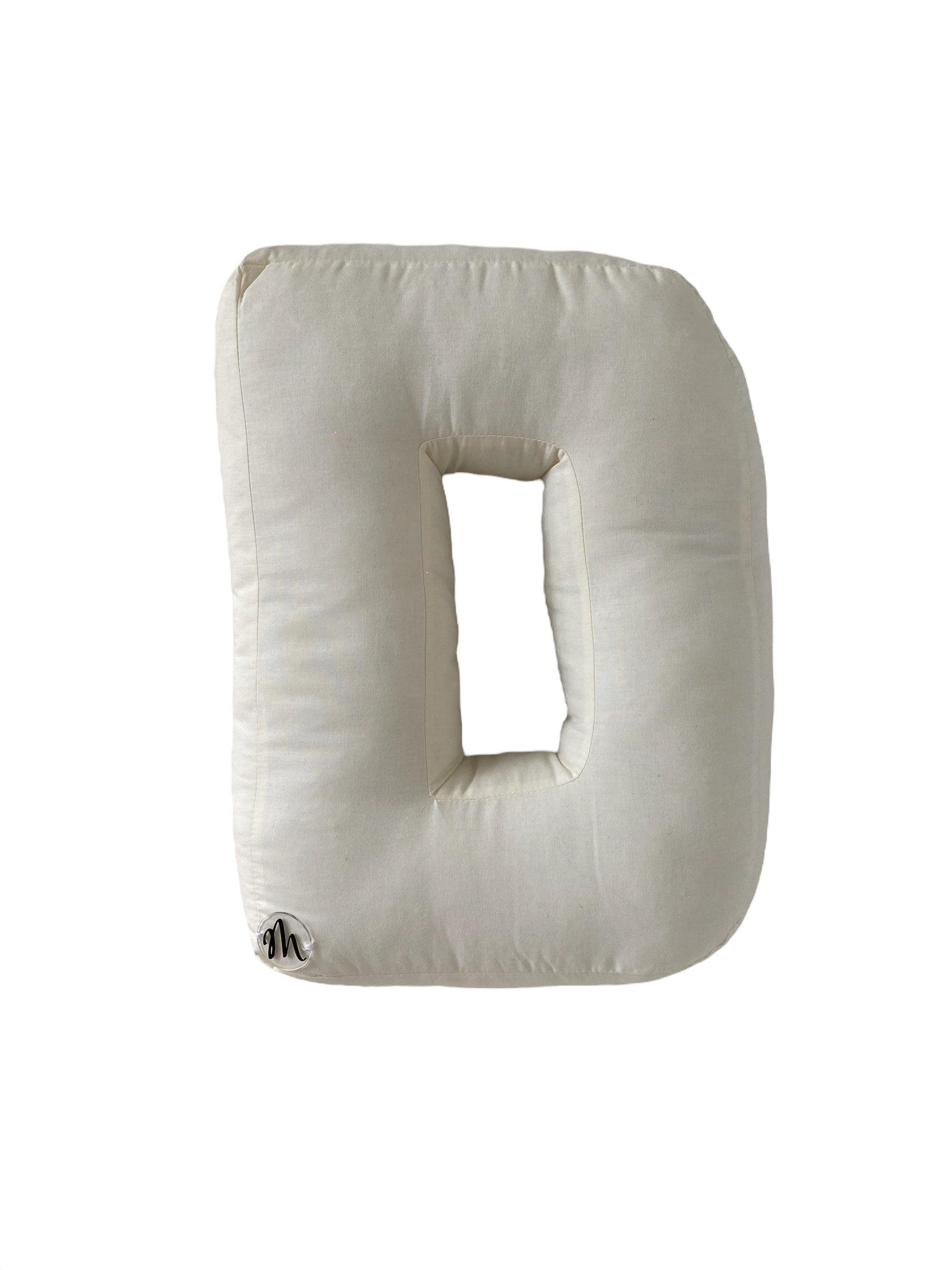 Cuscino a forma di lettere fatto a mano