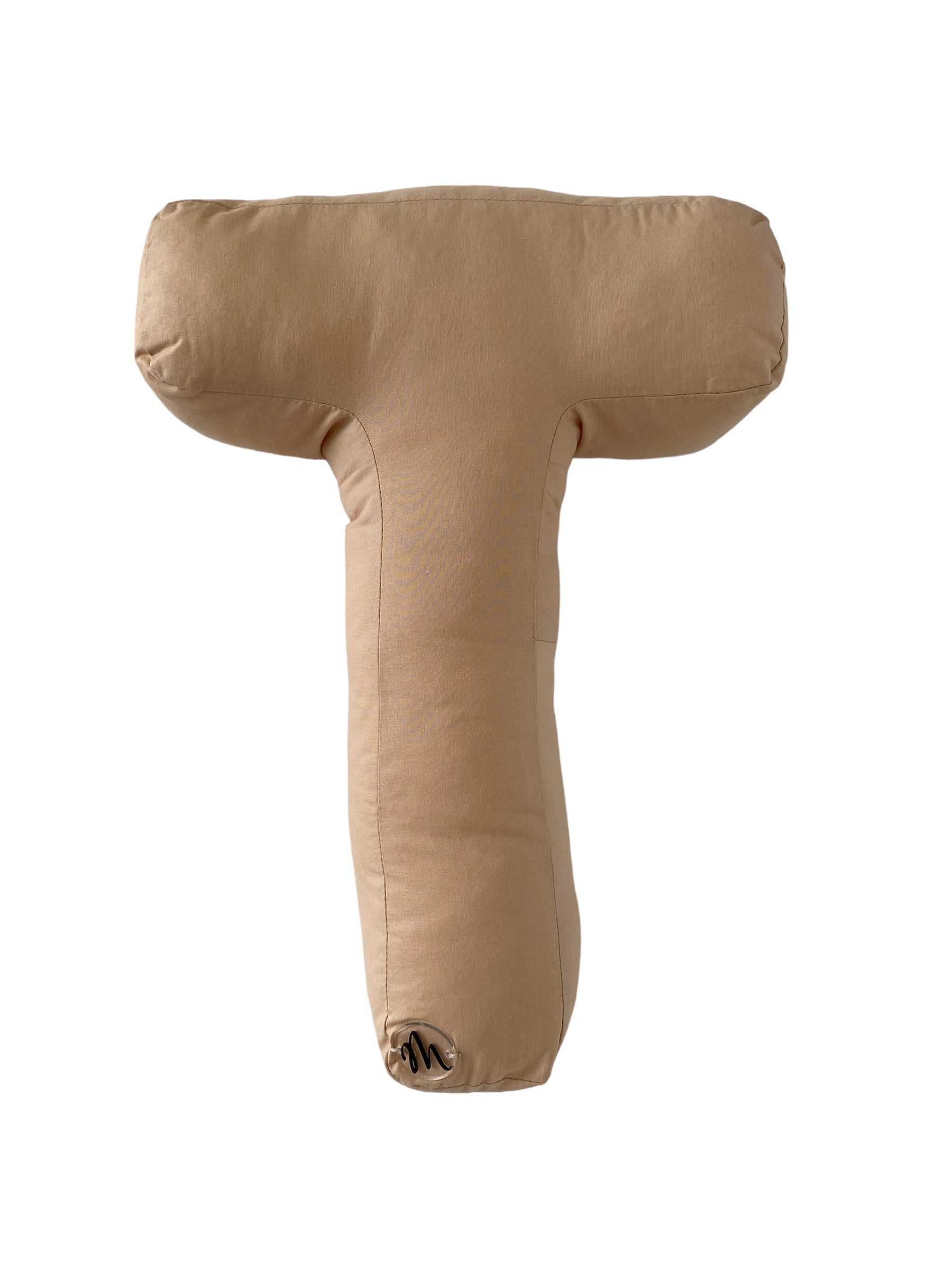 Cuscino a forma di lettere fatto a mano