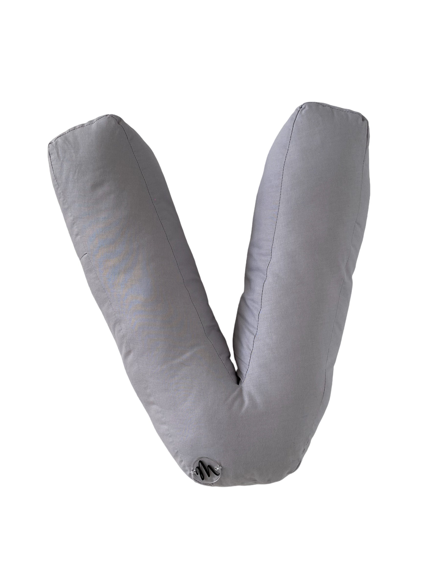 Cuscino a forma di lettere fatto a mano