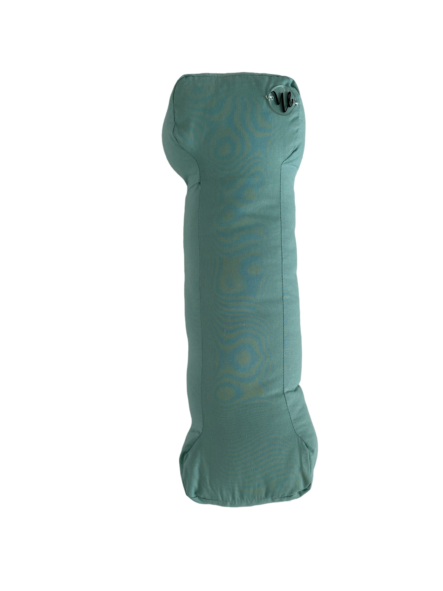 Cuscino a forma di lettere fatto a mano